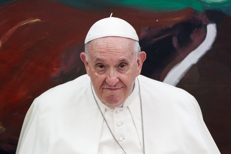 У Ватикані біля Папи Римського Франциска впала ікона Христа