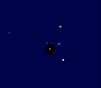 Астрономи зняли на відео групу екзопланет, які кружляють навколо далекої зірки