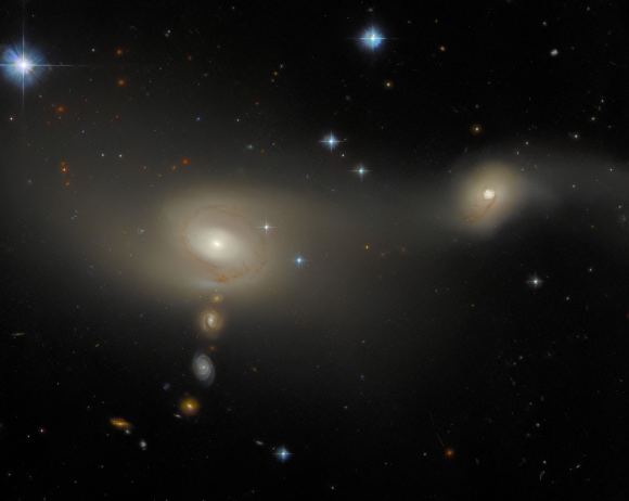 Телескоп Hubble зафіксував колекцію ідеально вишуканих галактик